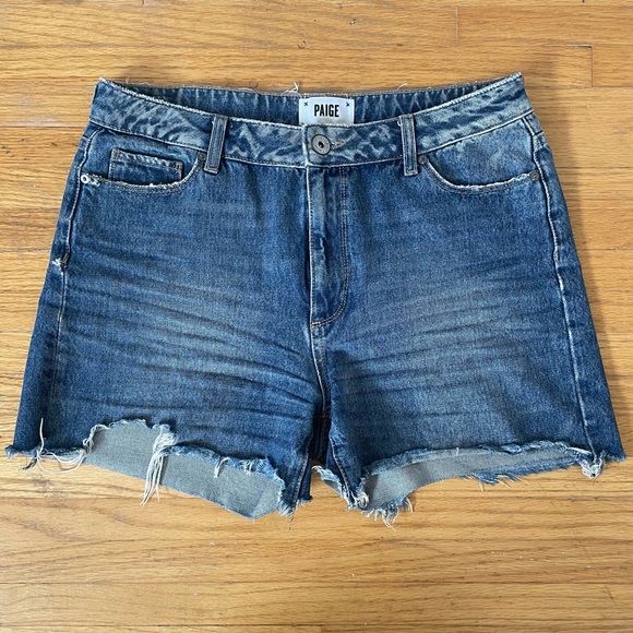 Paige denim Sarah shorts, size 27, mid wash Rosedale Distressed colour - Picture 1 of 6